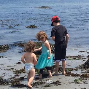 Meet your Posher, Roni